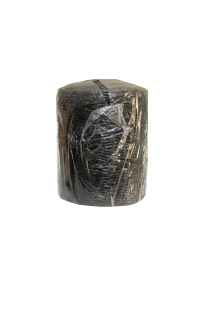 خيط أسود كبير